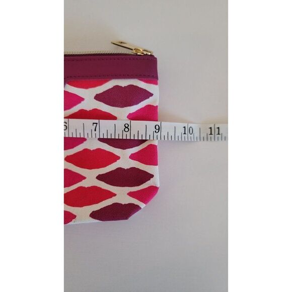 Estee Lauder Lips Cosmetic Bag - Picture 1 of 10